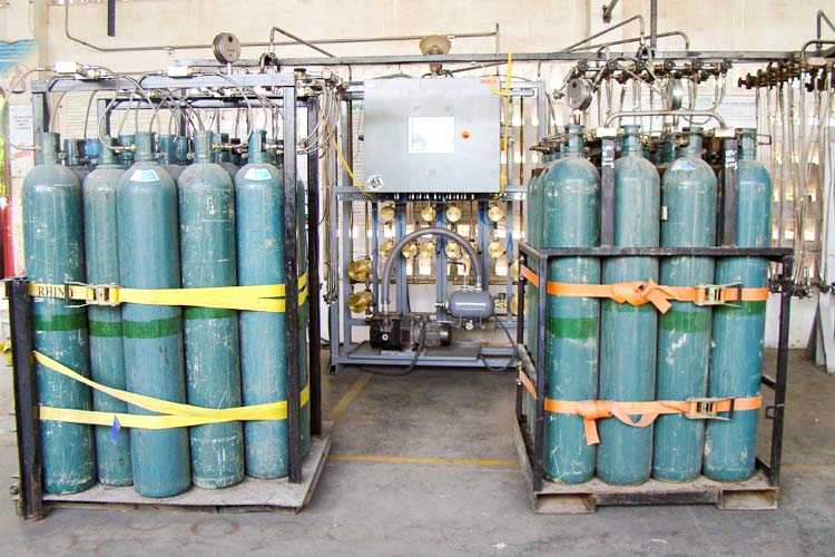 gas cylinder image